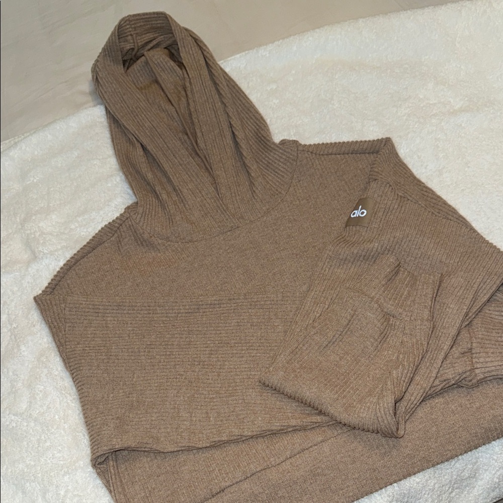 Alo Brown Ribbed Hoodie